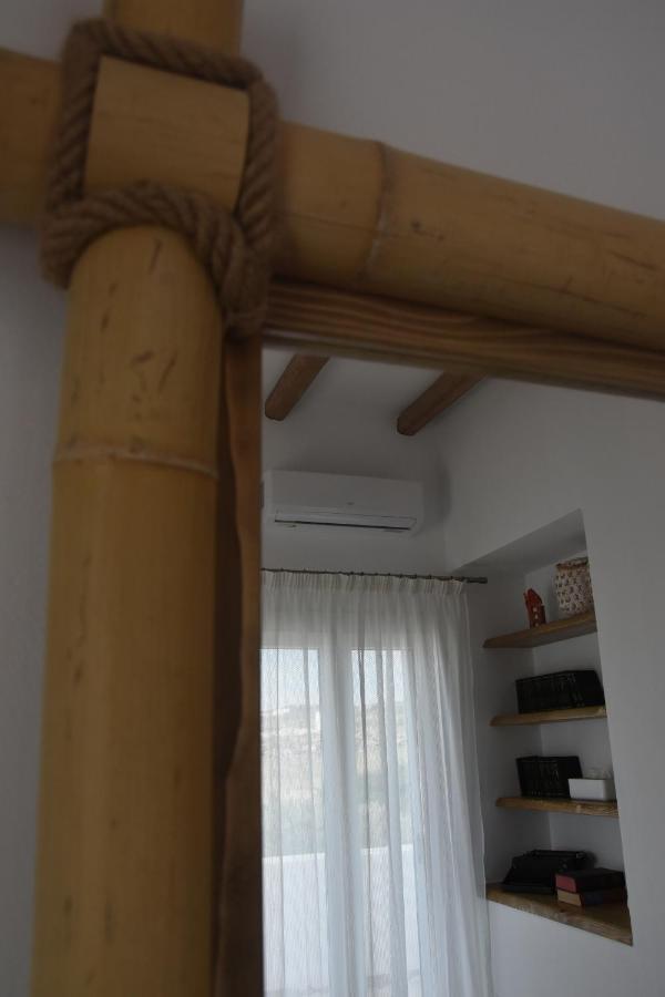 אדאמאס Villa Nelleas מראה חיצוני תמונה
